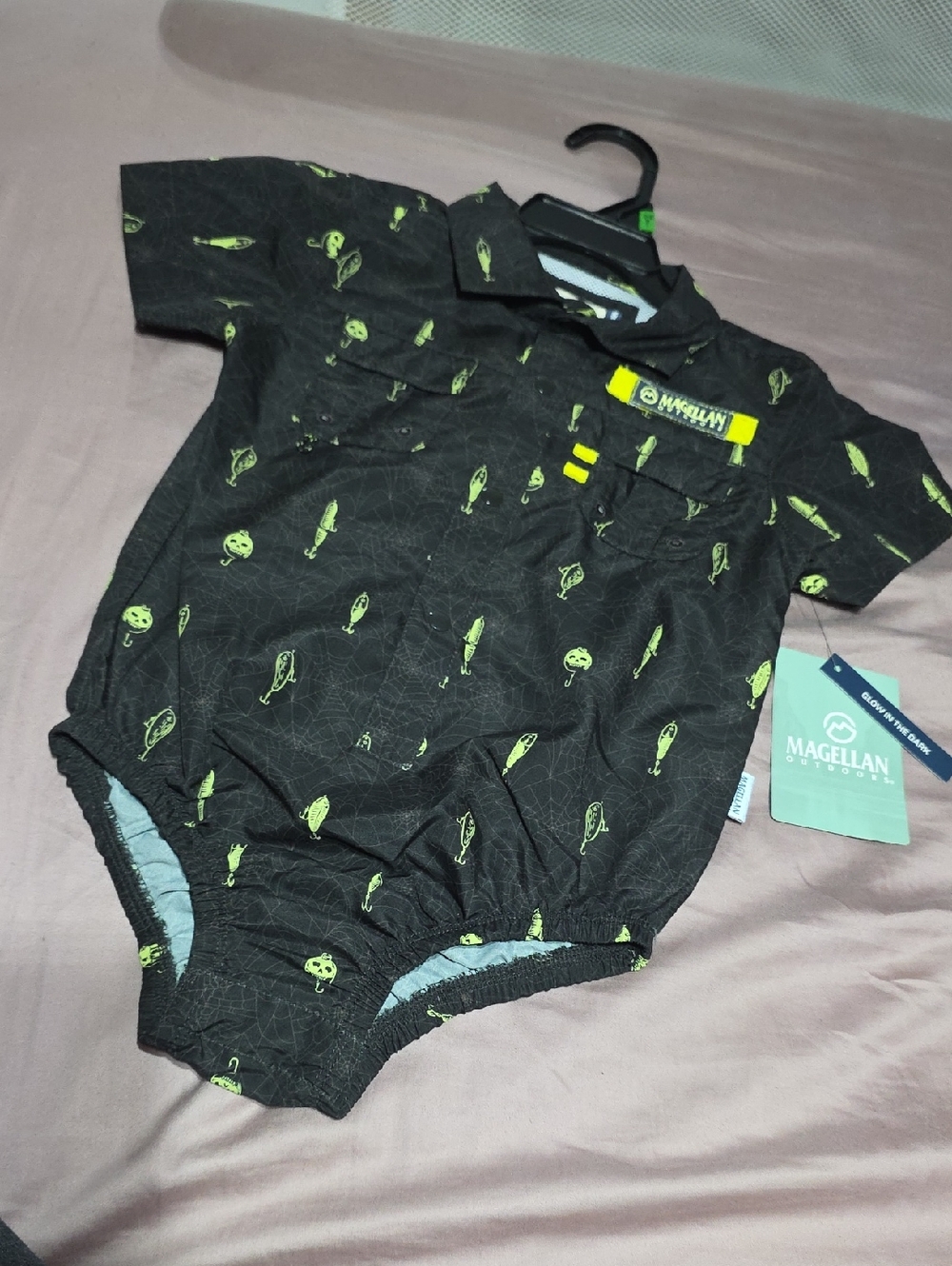 Magellan Outdoors Black & Lime Fish-Print Short-Sleeve One-Piece